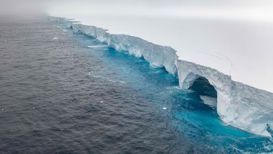 El colosal iceberg A23a amenaza el ecosistema de Georgia del Sur. Foto: La Nación.