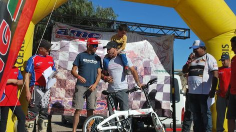 Alexis Morales ganó una bicicleta eléctrica Beta B52