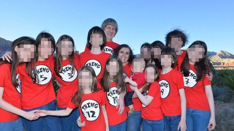 Rescataron a 12 hermanos que estaban encadenados y hambrientos