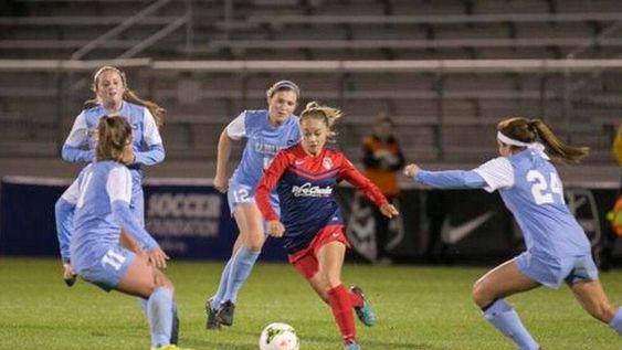 Fútbol femenino: con el gol de la mendocina Estefanía Banini, Spirits volvió a ganar