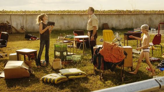 “Home, ¿dulce hogar?” en MUBI: una familia contra el ruido y la furia