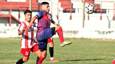 Los Andes | Rodeo del Medio y San Martín jugaron en cancha de Huracán Las Heras y empataron 1-1. / Gentileza: Prensa Club Rodeo del Medio.