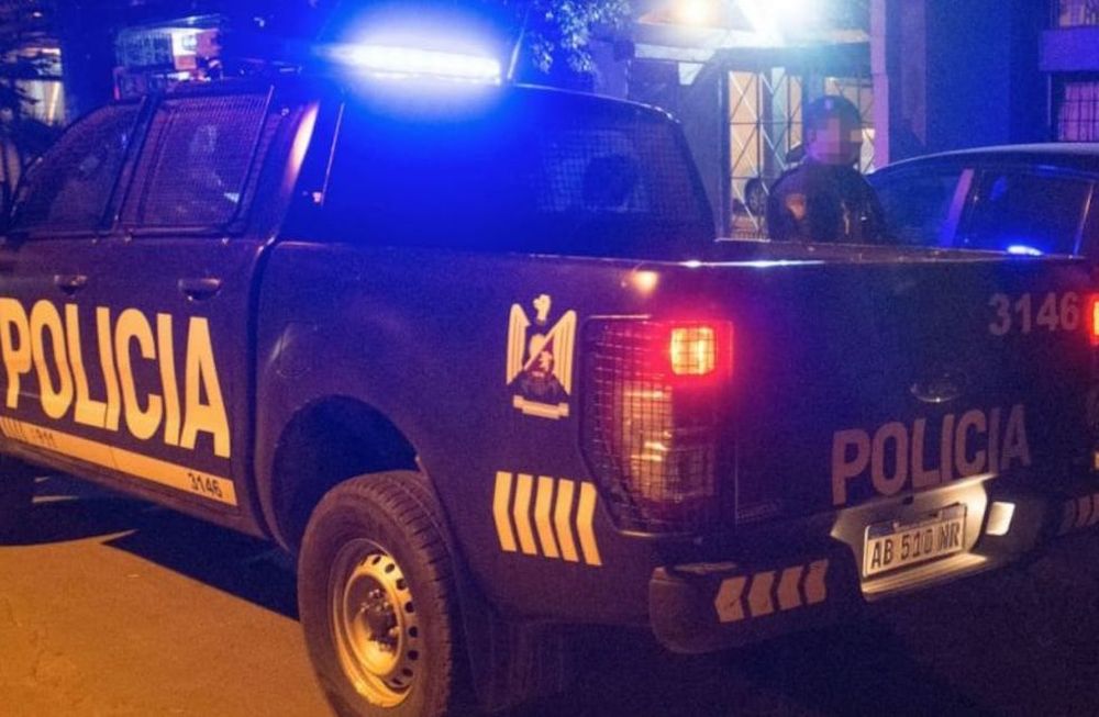 Estaba en su casa con su bebé, entraron tres delincuentes y la torturaron por dinero en Maipú. / Imagen ilustrativa
