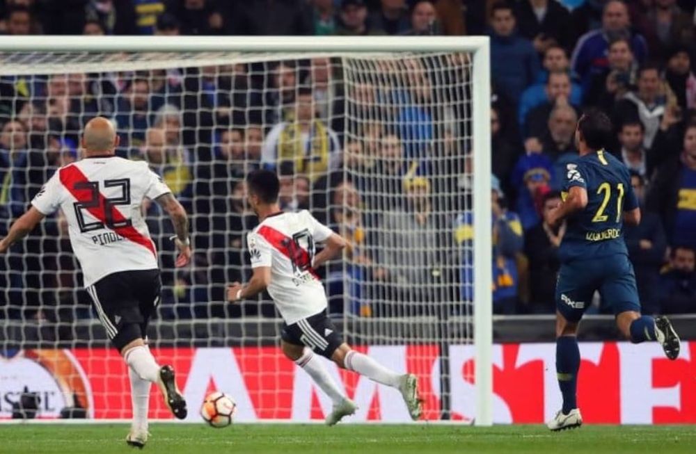 Hartos de las gastadas de hinchas de River, en Boca borraron un tweet de la Libertadores
