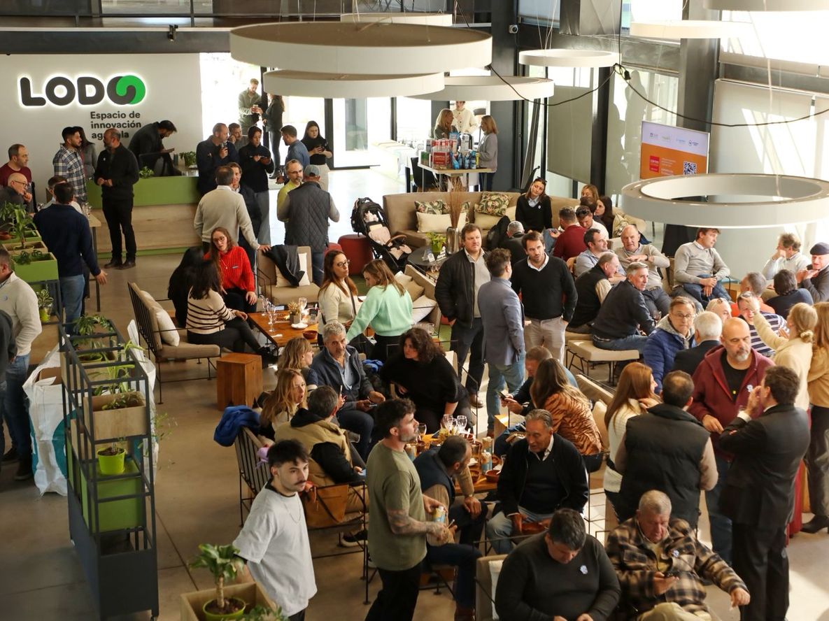 El almuerzo convocó a más de 200 empresarios del sector poductivo El almuerzo convocó a más de 200 empresarios del sector poductivo