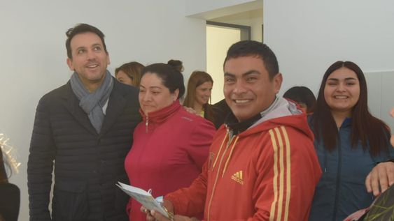 Trece familias recibieron su casa propia en el barrio Martín Fierro