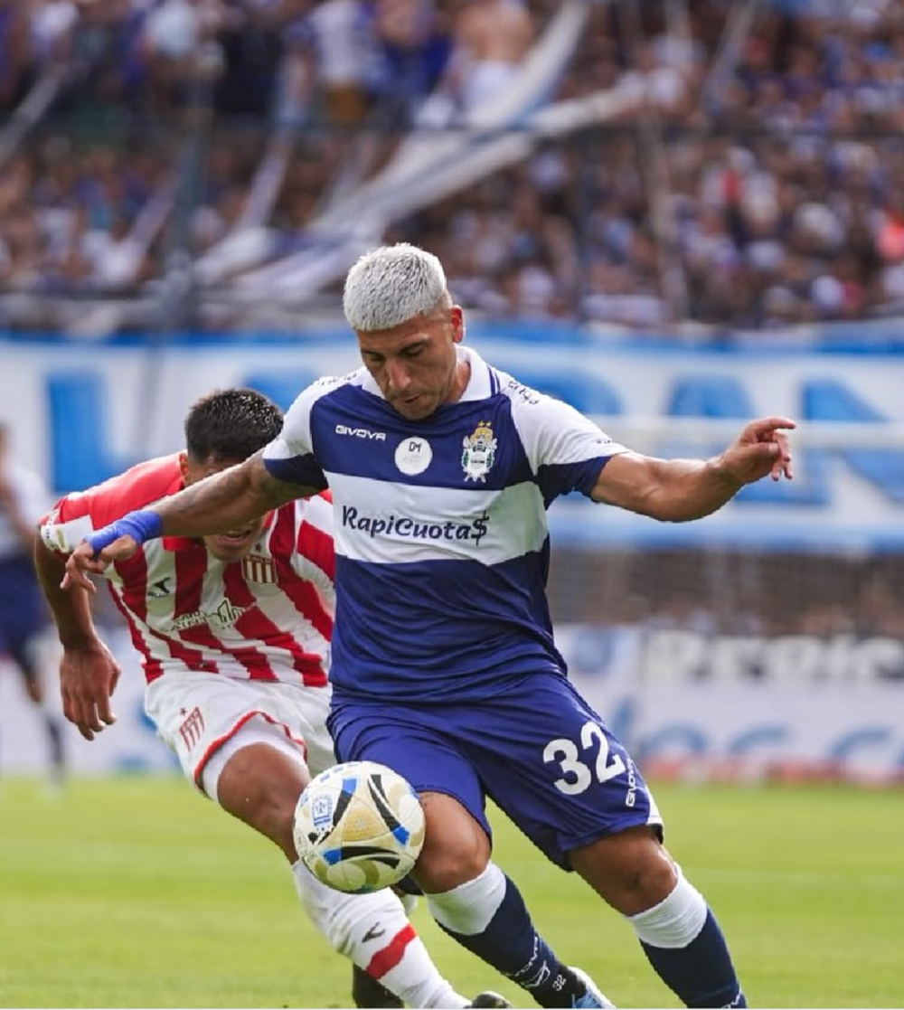Gimnasia La Plata y Estudiantes juegan por un lugar en la final del Torneo Clausura de la Liga Profesional 2025. Gimnasia La Plata y Estudiantes juegan por un lugar en la final del Torneo Clausura de la Liga Profesional 2025.