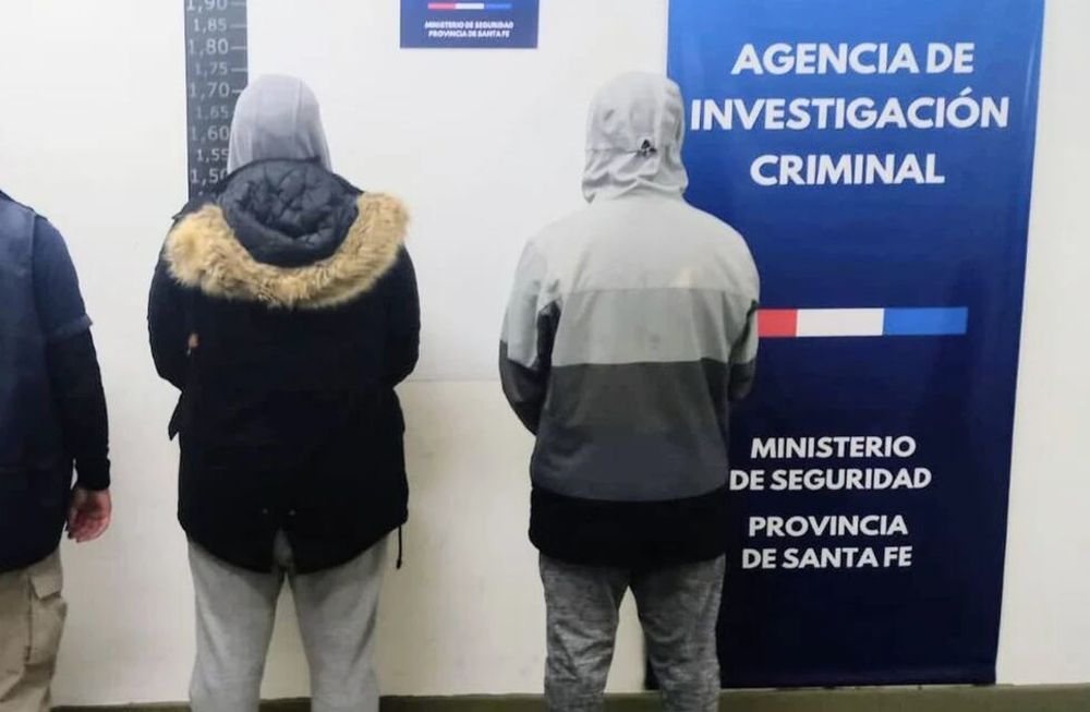 Se trata de dos jóvenes de 26 y 27 años, identificados por el Ministerio Público de la Acusación (MPA) por sus siglas como J.M y F.Z  - Gentileza Clarín