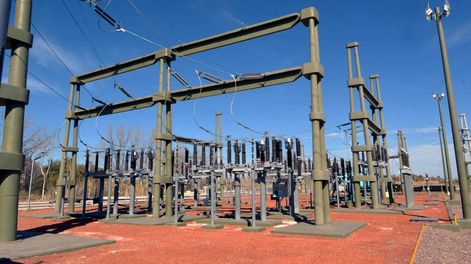 Argentina cerró el 2024 con un superávit en la balanza comercial energética de US$5.668 millones, el más alto en 18 años.Foto: Orlando Pelichotti / Los Andes