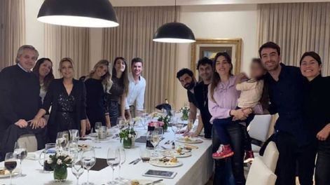 Los Andes | La foto de la fiesta de cumpleaños de Fabiola Yáñez con Alberto Fernández en la Quinta de Olivos.