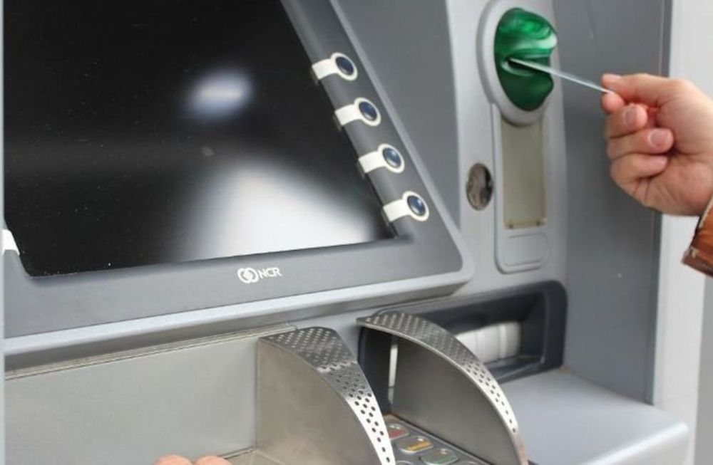 Bancos no podrá cobrar recargos por uso de cajeros ni punitorios sobre créditos