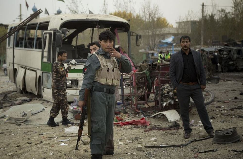 Al menos 6 muertos y 22 heridos en el atentado suicida de Kabul