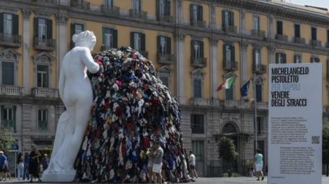 Quemaron la Venus de los trapos - Foto Italy 24