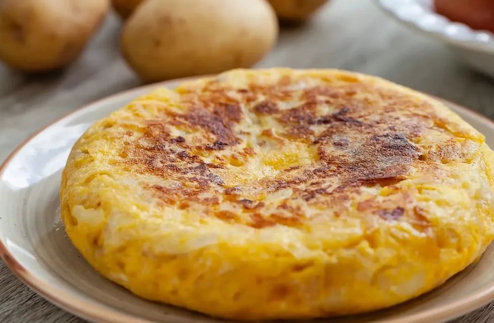 La receta ideal para hacer una tortilla de papa rápida