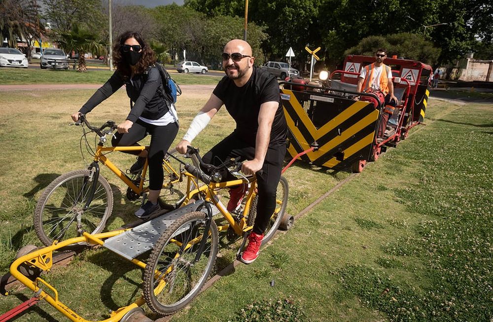 El sistema de transporte es único en Latinoamérica. Se trata de una forma de realizar turismo sustentable y ecológico en familia. Foto: Ignacio Blanco / Los Andes