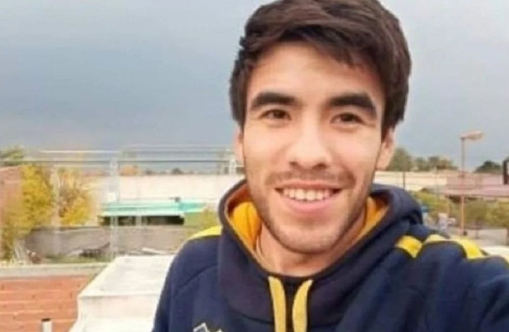Policías de la subcomisaría de Mayor Buratovich lo detuvieron por violar el aislamiento social, preventivo y obligatorio dispuesto por el coronavirus.