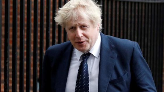 Boris Johnson confirmó la primera muerte por variante Ómicron en Reino Unido: Nadie debería tener ninguna duda, se avecina un maremoto de Ómicron.