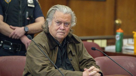 Steve Bannon, ex asesor de Donald Trump. EFE/EPA/STEVEN HIRSCH / POOL