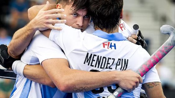 Hockey Césped. La Selección Argentina venció a los nipones por 3 a 0.