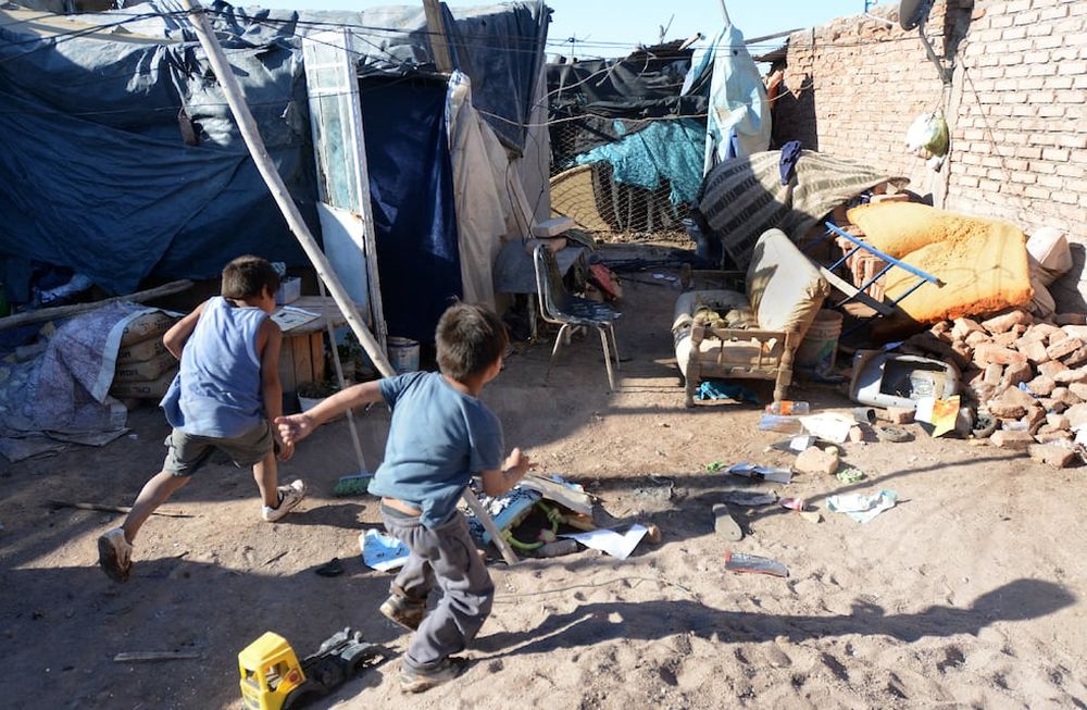 En un año, 3,4 millones de personas cayeron en la pobreza