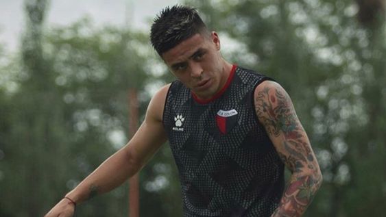 Brian Fernández no fue a entrenar en Colón por un supuesto robo de hinchas de Unión