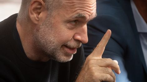 Los Andes | Horacio Rodriguez Larreta estuvo en Mendoza, camino por la Plaza Independencia y la Peatonal Sarmiento junto a Rodolfo Suarez y Ulpiano Suarez