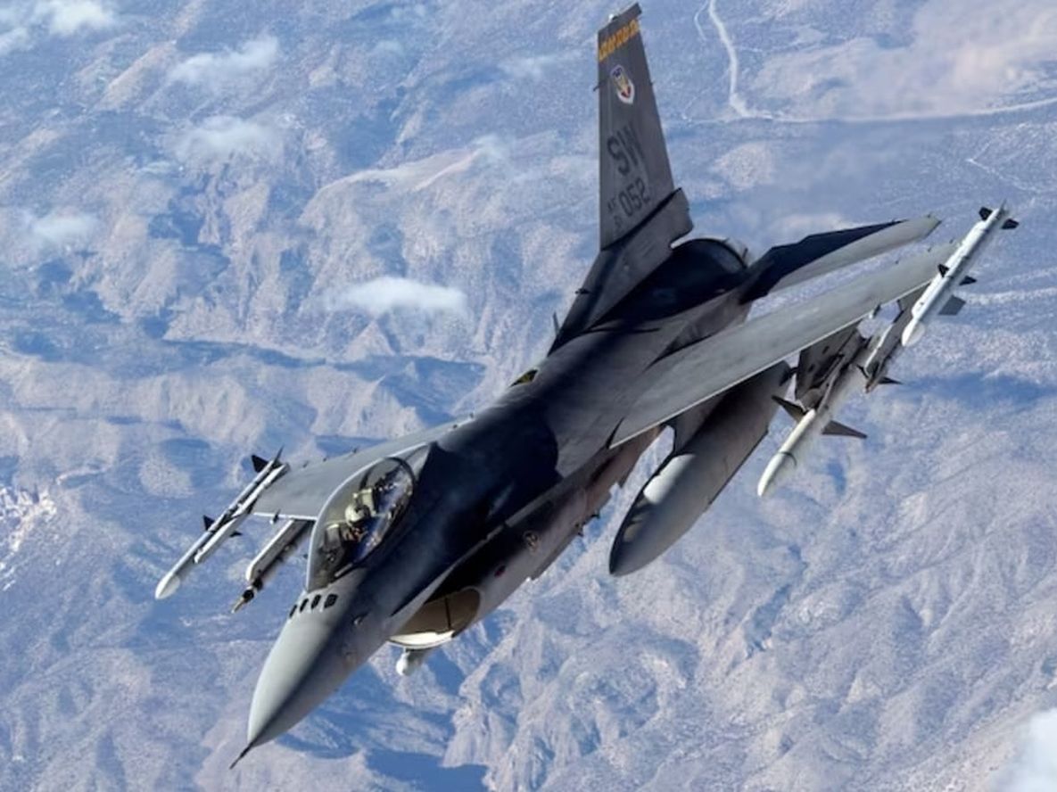 Uno de los aviones F-16. Gentileza: La Nación.