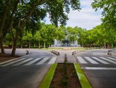 La ampliación se enmarca en la transformación del ex zoológico en Ecoparque. El servicio incluye tareas de limpieza, desmalezado, riego e iluminación. La ampliación se enmarca en la transformación del ex zoológico en Ecoparque. El servicio incluye tareas de limpieza, desmalezado, riego e iluminación.