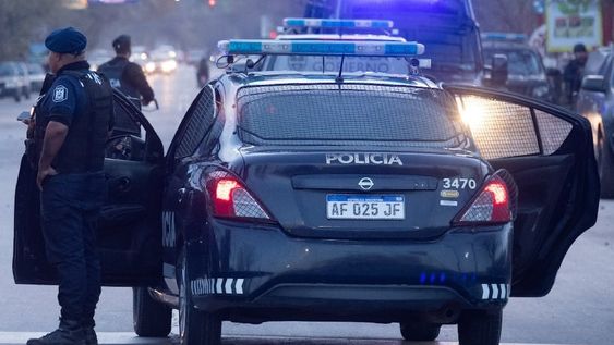 Detuvieron a una banda de delincuentes tras un enfrentamiento a tiros con la policía en Maipú.&nbsp;
