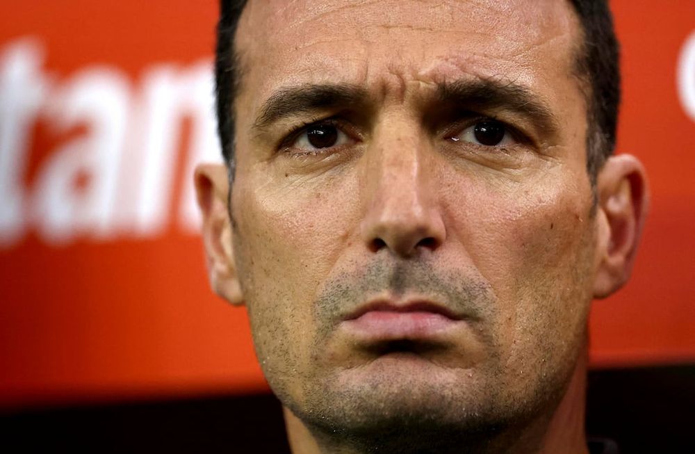 Fútbol - Copa América 2024 - Quarter final - Argentina contra Ecuador - NRG Stadium, Houston, Texas, Estados Unidos - 4 de julio de 2024 El entrenador argentino Lionel Scaloni antes del partido REUTERS/Agustin Marcarian