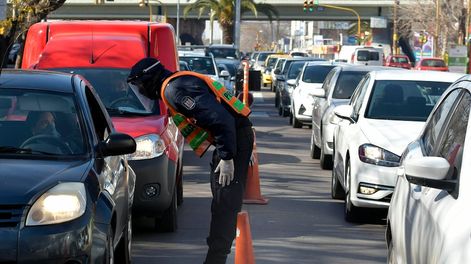 Los Andes | El Ministerio de Seguridad  anunció que, junto a las policías municipales, intensificará la vigilancia para que se cumplan las restricciones vigentes.