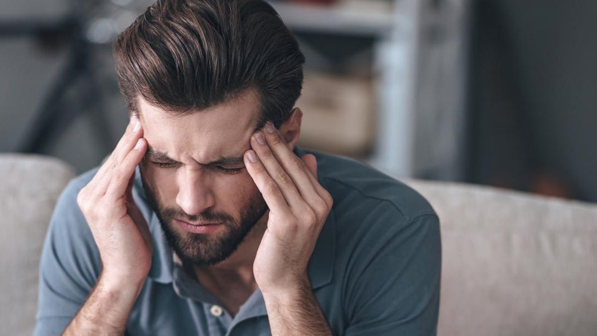 Dolor de cabeza, migraña y salud: el autotest avalado por neurólogos que te ayuda a saber cuándo consultarlos
