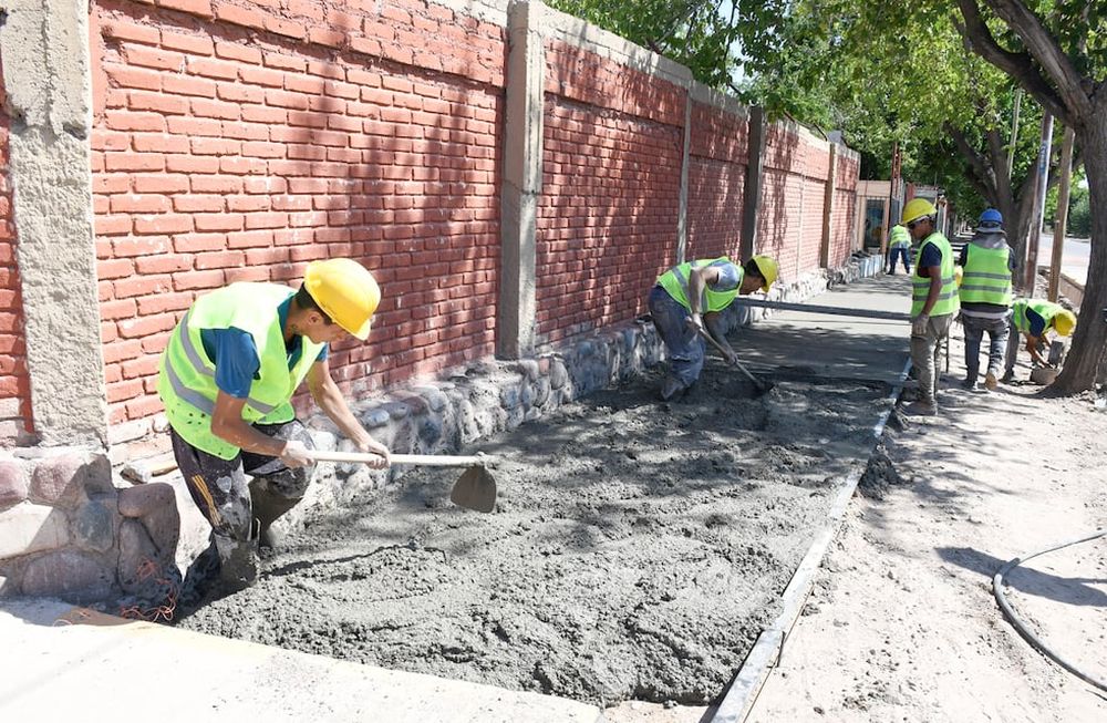 Pedro Molina mejoramos la  infraestructura urbana educativa de la escuela Pedro Molina Henríquez