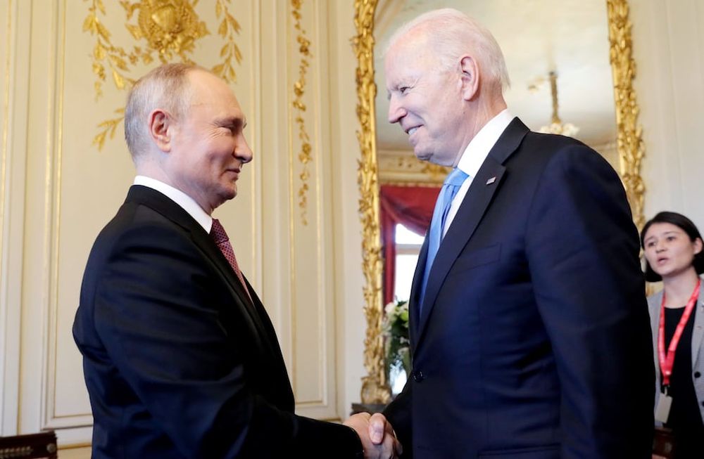 Joe Biden y Vladimir Putin, presidentes de Estados Unidos y Rusia respectivamente, se reúnen por primera vez en Ginebra, Suiza.