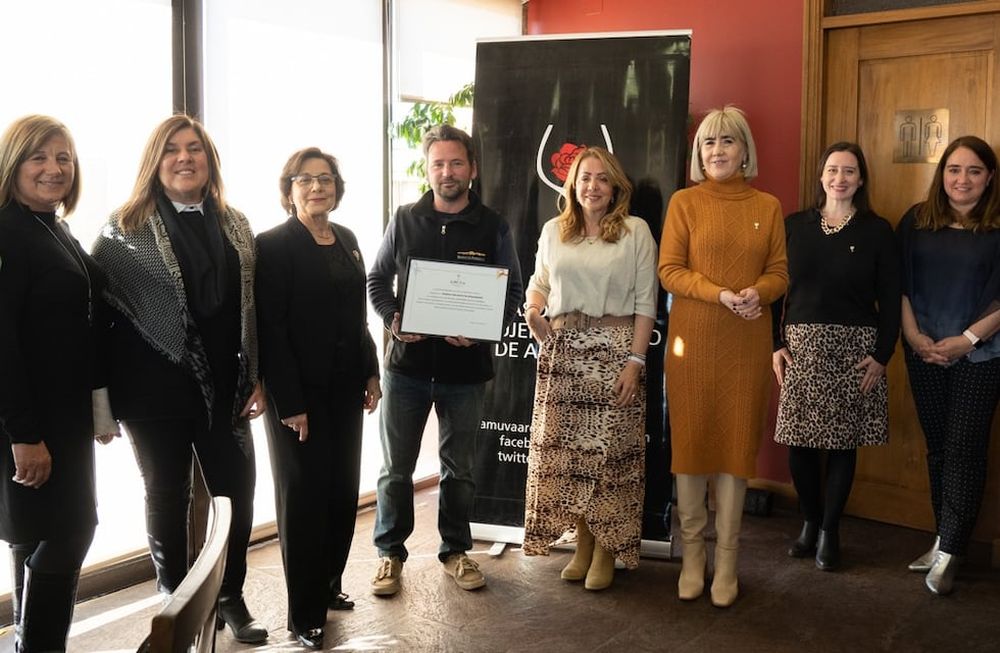 Nancy López, Ana Gaibazzi, Cristina Pandolfi, Mikel Belasco Jáuregui, Adriana Martínez, Fátima Villagra, Vanina Manini, Alejandra Gil Polesman y Ana Rusticcini.