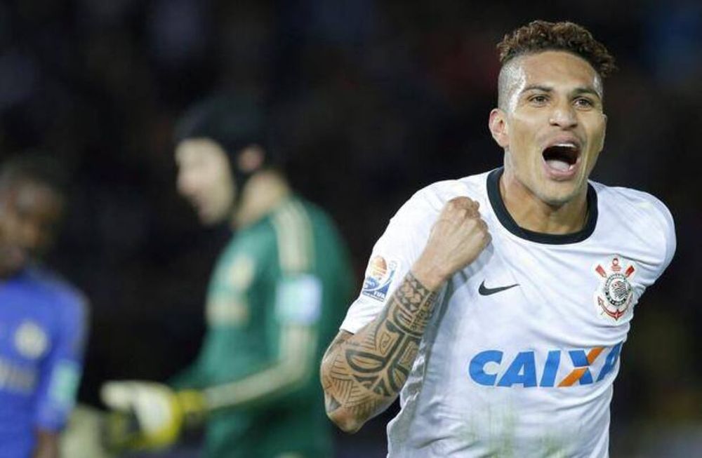 Confirman que la estrella del Corinthians Paolo Guerrero padece dengue