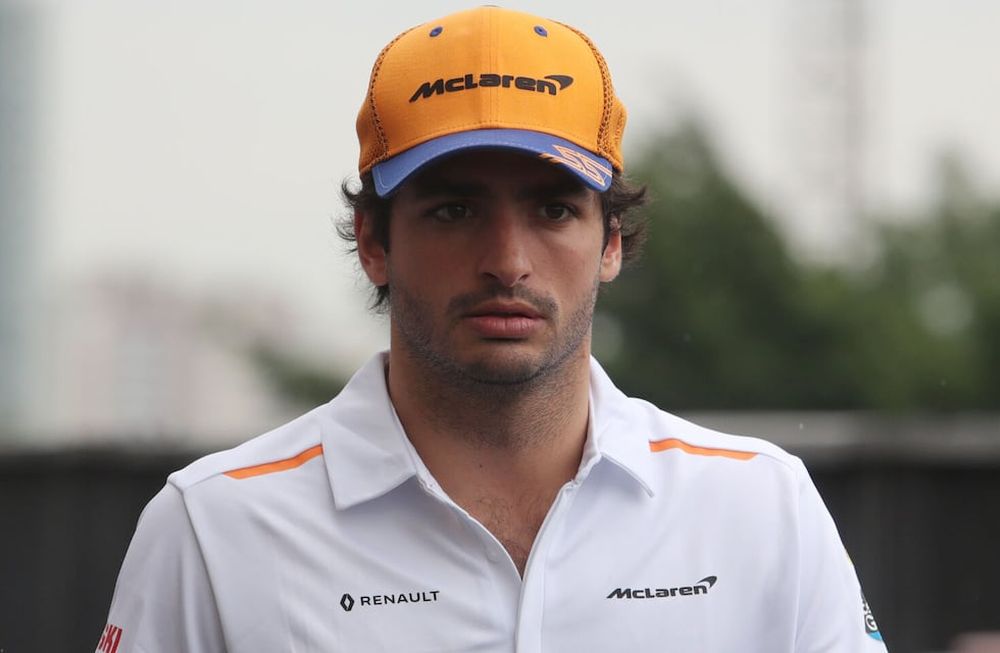 Alonso podrá probar en Abu Dabi, pero Sainz no