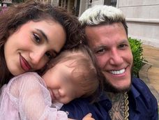 asi se ve venezia caniggia: alex caniggia y melody luz mostraron a su hija por primera vez despues de 2 anos