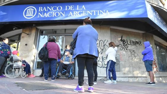 El Gobierno dispone de una Guía de Planes Sociales con alrededor de 145 programas destinados a cubrir a la población más vulnerable.