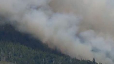 Un nuevo foco de incendio en Chubut intensifica operativos. Se aguaran lluvias que ayuden a calmar las llamas.&nbsp;