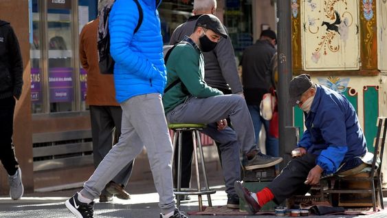 El Gobierno provincial anunció la extensión del distanciamiento social desde el martes 22 por tiempo indefinido. Orlando Pelichotti / Los Andes