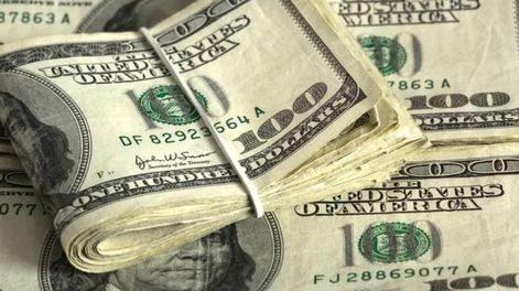 El dólar blue volvió a bajar en Mendoza