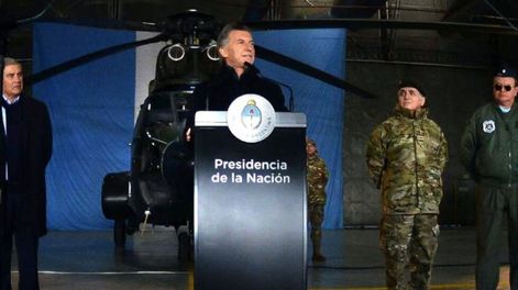 Reconversión de las FFAA: ¿anticipación o retorno al pasado?  - Por Rosendo Fraga