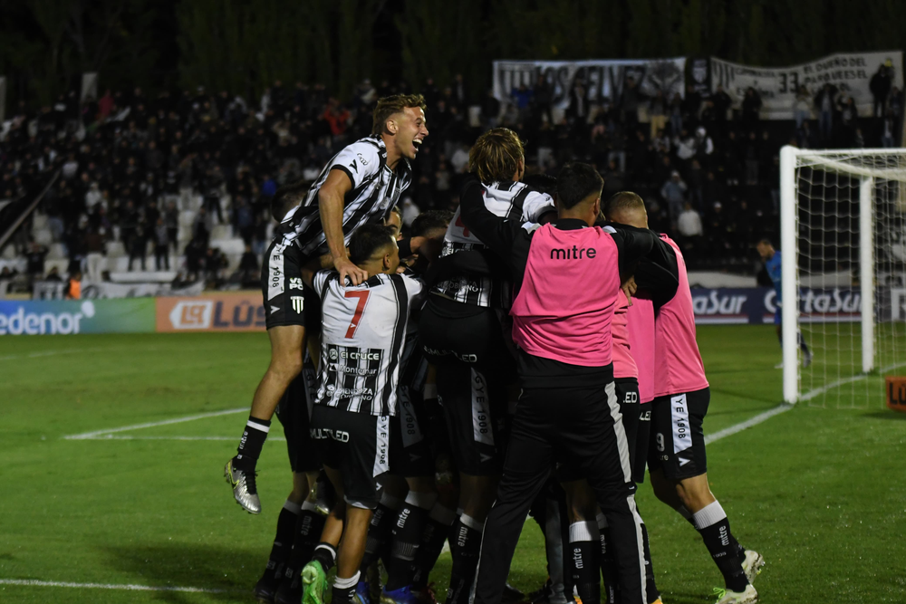 Gimnasia de Mendoza - Colón, por la Primera Nacional
