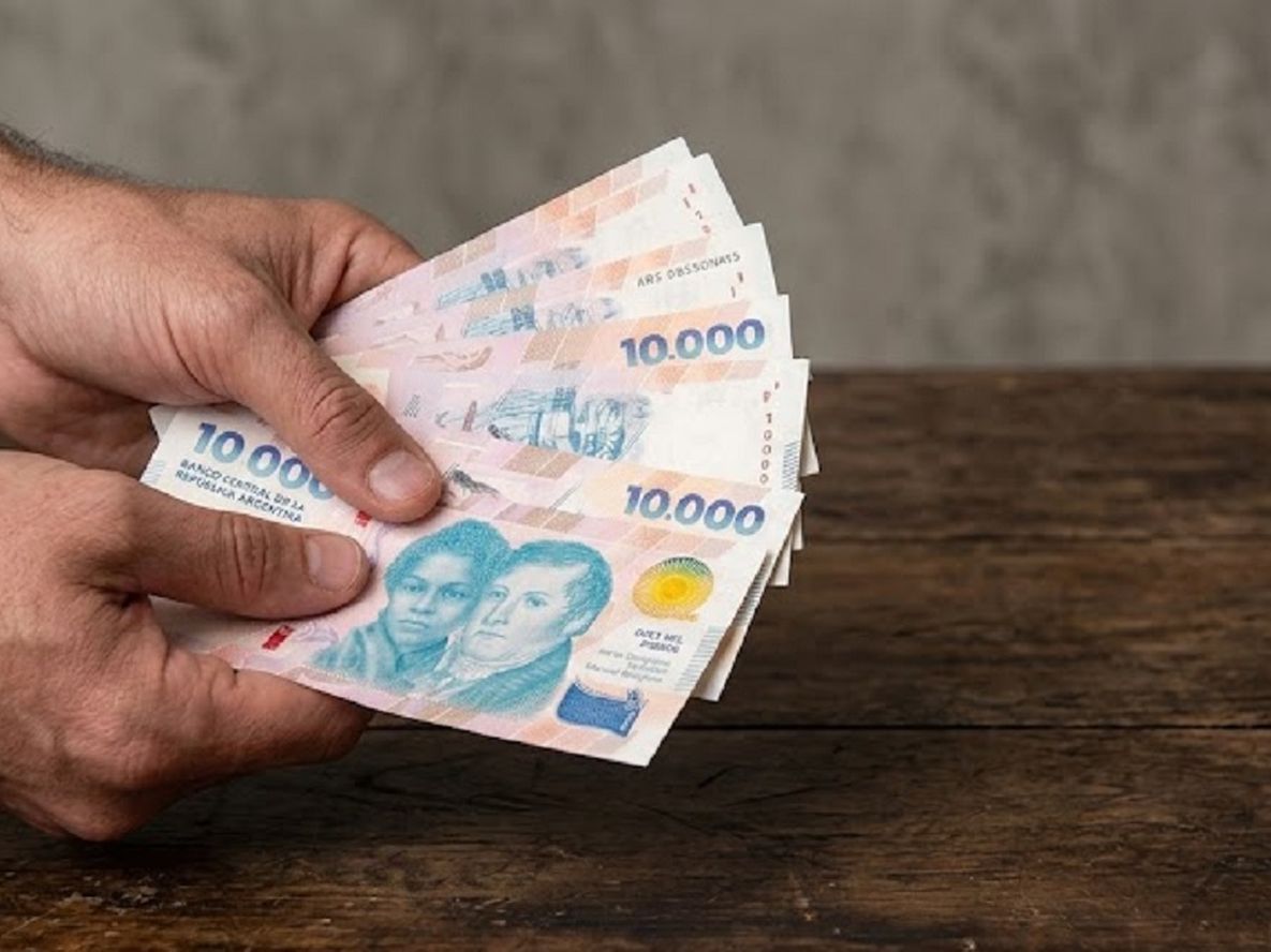 Argentina tiene el salario pretendido más alto de la región: 1.292 dólares