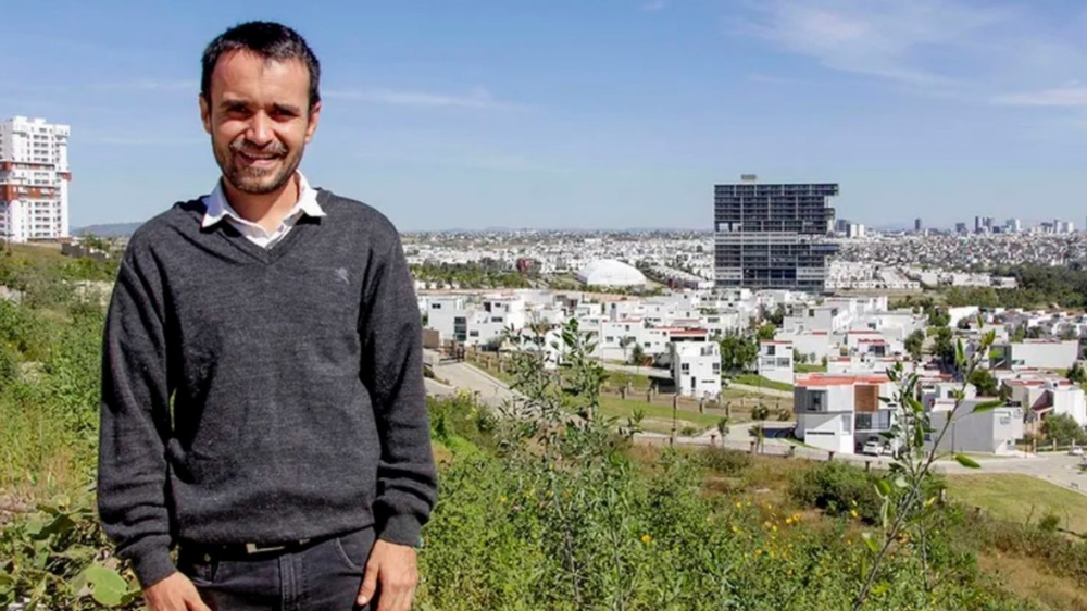 Carlos Daniel González, emprendedor mexicano fundador de EcoDom en Puebla.