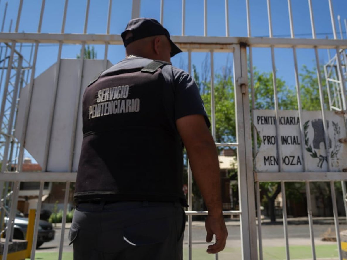 Cárceles de Mendoza