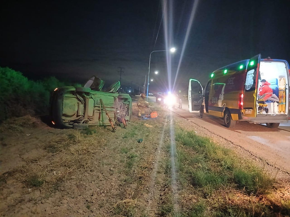 Vuelco en Lavalle: una conductora alcoholizada y dos mujeres heridas