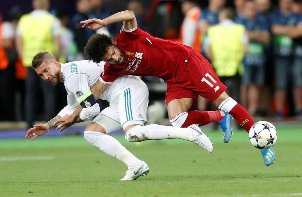 Un abogado egipcio quiere reclamar a Ramos mil millones de euros por la lesión de Salah