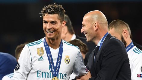 Zidane se metió en el futuro de Cristiano: Se tiene que quedar sí o sí